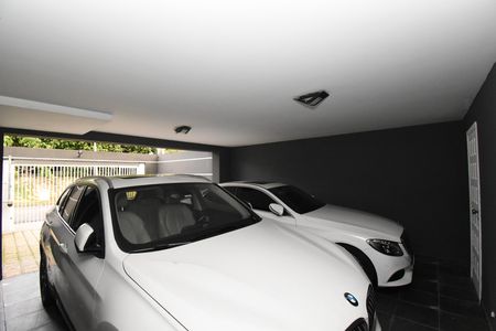 Casa à venda com 415m², 3 quartos e 4 vagasGaragem
