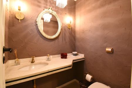 Casa à venda com 415m², 3 quartos e 4 vagasLavabo