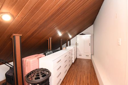 Casa à venda com 415m², 3 quartos e 4 vagasCloset da Suíte