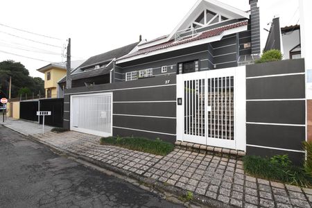 Casa à venda com 415m², 3 quartos e 4 vagasFachada