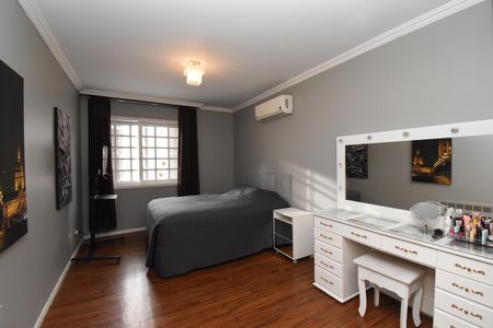 Casa à venda com 415m², 3 quartos e 4 vagasSuíte 3