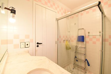 Casa à venda com 415m², 3 quartos e 4 vagasBanheiro da Suíte 3