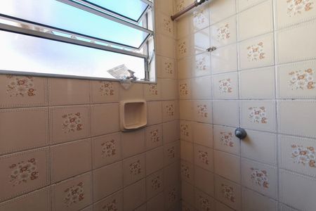 Casa para alugar com 98m², 2 quartos e 1 vaga Casa para alugar com 98m², 2 quartos e 1 vagaBanheiro