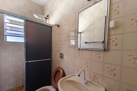 Casa para alugar com 98m², 2 quartos e 1 vaga Casa para alugar com 98m², 2 quartos e 1 vagaBanheiro