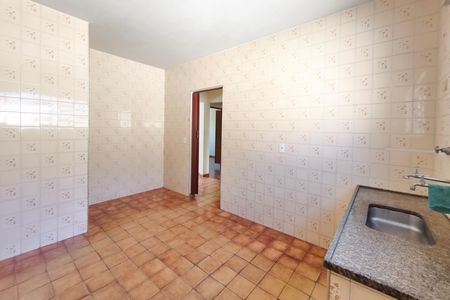 Casa para alugar com 98m², 2 quartos e 1 vaga Casa para alugar com 98m², 2 quartos e 1 vagaCozinha
