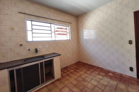 Casa para alugar com 98m², 2 quartos e 1 vaga Casa para alugar com 98m², 2 quartos e 1 vagaCozinha