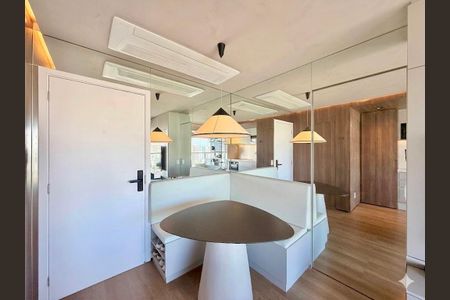 Apartamento à venda com 38m², 1 quarto e 1 vagaSala
