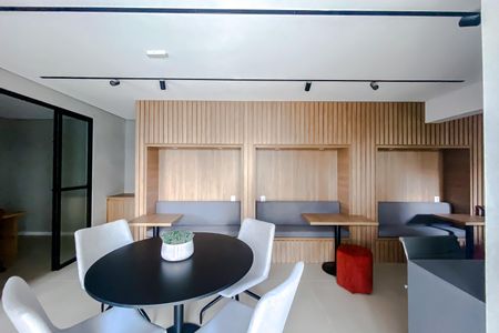 Apartamento à venda com 41m², 2 quartos e 1 vaga Apartamento à venda com 41m², 2 quartos e 1 vagaÁrea comum