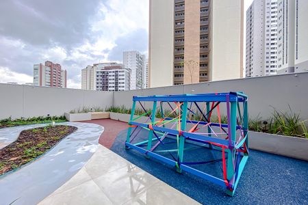 Apartamento à venda com 41m², 2 quartos e 1 vaga Apartamento à venda com 41m², 2 quartos e 1 vagaÁrea comum - Playground