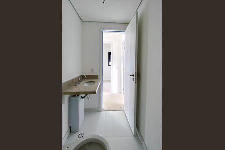 Apartamento à venda com 41m², 2 quartos e 1 vaga Apartamento à venda com 41m², 2 quartos e 1 vagaBanheiro