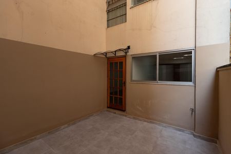 Quintal 1 de apartamento à venda com 1 quarto, 42m² em Barra Funda, São Paulo