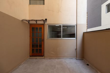Apartamento à venda com 42m², 1 quarto e sem vagaQuintal 1