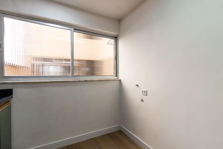 Apartamento à venda com 42m², 1 quarto e sem vagaÁrea de Serviço