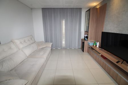 Casa de condomínio para alugar com 285m², 3 quartos e 4 vagasSala 2