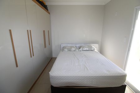 Casa de condomínio para alugar com 285m², 3 quartos e 4 vagasSuíte 2