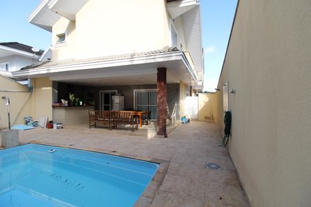 Casa de condomínio para alugar com 285m², 3 quartos e 4 vagasÁrea Externa