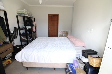 Casa de condomínio para alugar com 285m², 3 quartos e 4 vagasSuíte 3