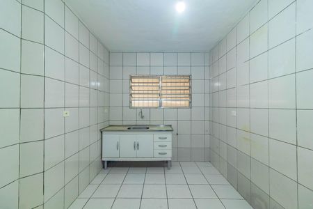 Casa para alugar com 65m², 2 quartos e 1 vaga