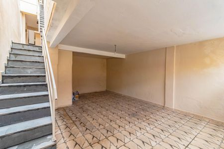 Casa para alugar com 65m², 2 quartos e 1 vaga