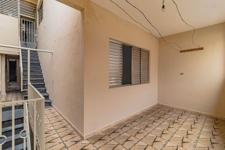 Casa para alugar com 65m², 2 quartos e 1 vaga