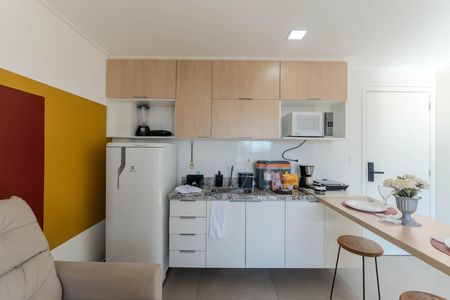 Studio para alugar com 29m², 1 quarto e sem vaga Studio para alugar com 29m², 1 quarto e sem vagaCozinha
