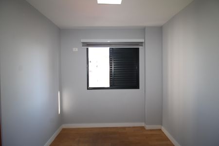 Apartamento à venda com 106m², 3 quartos e 2 vagasQuarto 3