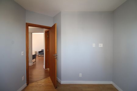 Apartamento à venda com 106m², 3 quartos e 2 vagasQuarto 1