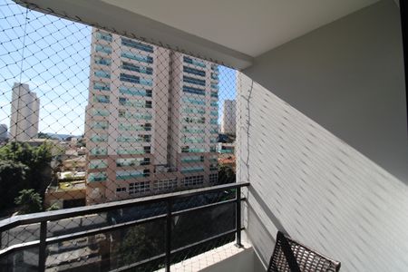 Apartamento à venda com 106m², 3 quartos e 2 vagasSala / Cozinha - Varanda