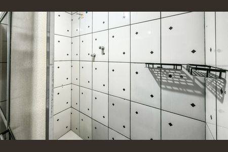 Casa para alugar com 46m², 2 quartos e 1 vaga Casa para alugar com 46m², 2 quartos e 1 vagaBanheiro