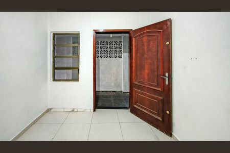 Sala de casa para alugar com 2 quartos, 46m² em Parque Sabara, São Paulo