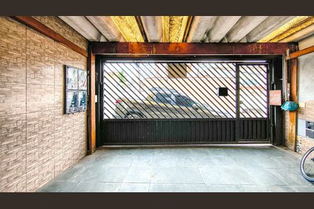 Casa para alugar com 46m², 2 quartos e 1 vaga Casa para alugar com 46m², 2 quartos e 1 vagaGaragem
