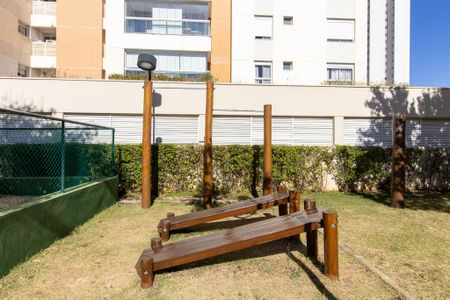 Apartamento à venda com 119m², 3 quartos e 2 vagas Apartamento à venda com 119m², 3 quartos e 2 vagasÁrea comum - Playground