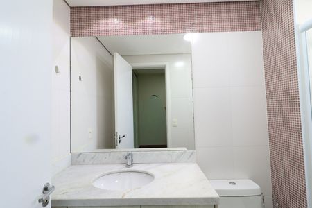 Apartamento à venda com 119m², 3 quartos e 2 vagas Apartamento à venda com 119m², 3 quartos e 2 vagasBanheiro da Suíte 2