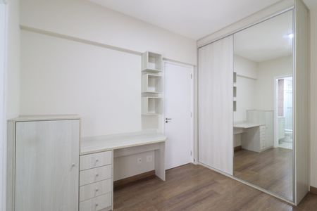 Apartamento à venda com 119m², 3 quartos e 2 vagas Apartamento à venda com 119m², 3 quartos e 2 vagasSuite 3