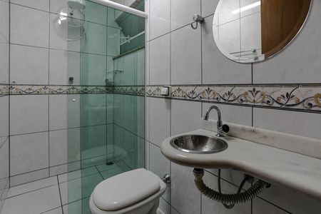 Casa para alugar com 250m², 3 quartos e 2 vagas Casa para alugar com 250m², 3 quartos e 2 vagasBanheiro