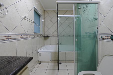 Casa para alugar com 250m², 3 quartos e 2 vagas Casa para alugar com 250m², 3 quartos e 2 vagasBanheiro - Quarto 3 - Suíte