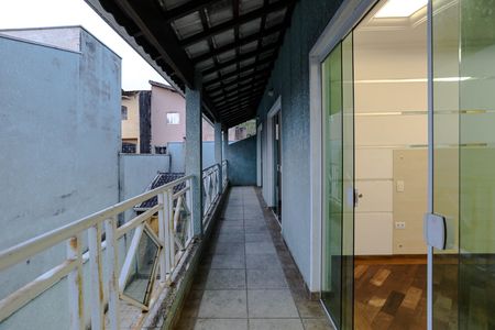 Casa para alugar com 250m², 3 quartos e 2 vagas Casa para alugar com 250m², 3 quartos e 2 vagasSacada - Quarto 3 - Suíte