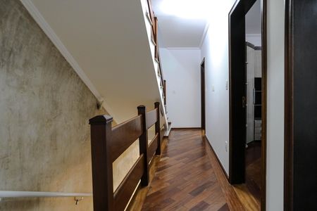 Casa para alugar com 250m², 3 quartos e 2 vagas Casa para alugar com 250m², 3 quartos e 2 vagasCorredor