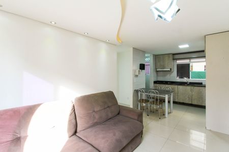 Apartamento para alugar com 64m², 3 quartos e 1 vaga Apartamento para alugar com 64m², 3 quartos e 1 vagaSala