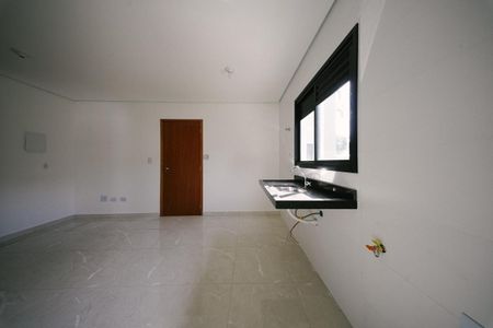 Apartamento para alugar com 40m², 2 quartos e sem vaga Apartamento para alugar com 40m², 2 quartos e sem vagaCozinha e Área de Serviço