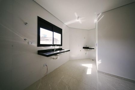 Apartamento para alugar com 40m², 2 quartos e sem vaga Apartamento para alugar com 40m², 2 quartos e sem vagaCozinha e Área de Serviço