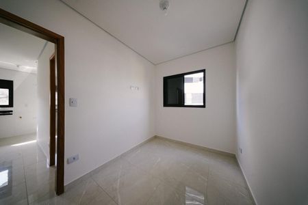 Quarto 1 de apartamento para alugar com 2 quartos, 40m² em Jardim Maringa, São Paulo