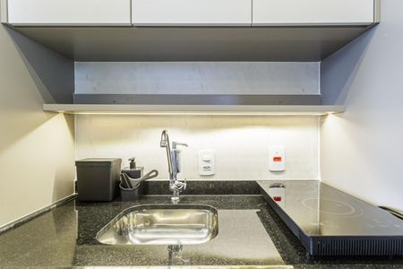 Studio para alugar com 25m², 1 quarto e sem vaga Studio para alugar com 25m², 1 quarto e sem vagaCozinha