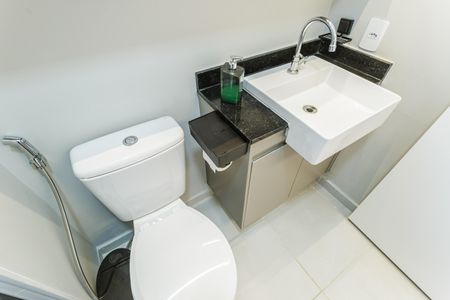 Studio para alugar com 25m², 1 quarto e sem vaga Studio para alugar com 25m², 1 quarto e sem vagaBanheiro