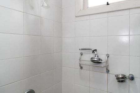Casa para alugar com 600m², 4 quartos e 4 vagas Casa para alugar com 600m², 4 quartos e 4 vagasBanheiro 1
