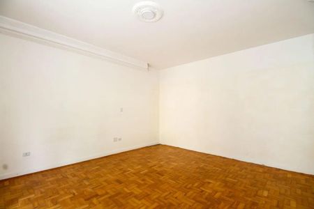 Casa para alugar com 600m², 4 quartos e 4 vagas Casa para alugar com 600m², 4 quartos e 4 vagasSala
