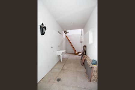 Casa para alugar com 600m², 4 quartos e 4 vagas Casa para alugar com 600m², 4 quartos e 4 vagasÁrea de Serviço