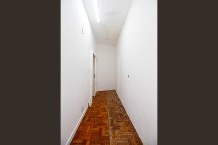 Casa para alugar com 600m², 4 quartos e 4 vagas Casa para alugar com 600m², 4 quartos e 4 vagasCloset da Suíte 1