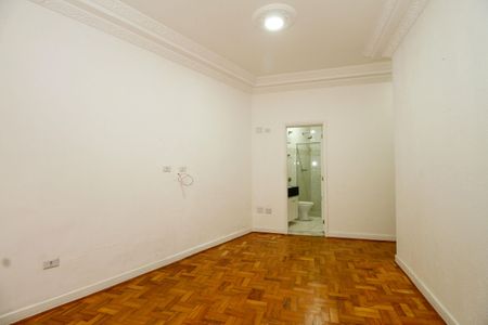Casa para alugar com 600m², 4 quartos e 4 vagas Casa para alugar com 600m², 4 quartos e 4 vagasSuíte 3