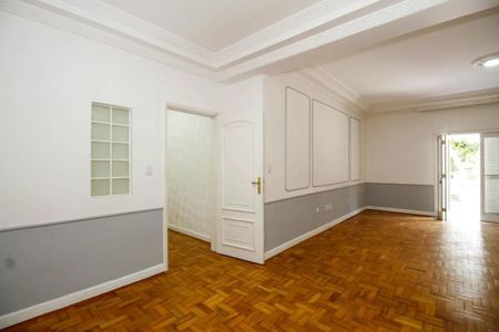 Casa para alugar com 600m², 4 quartos e 4 vagas Casa para alugar com 600m², 4 quartos e 4 vagasSala de Jantar